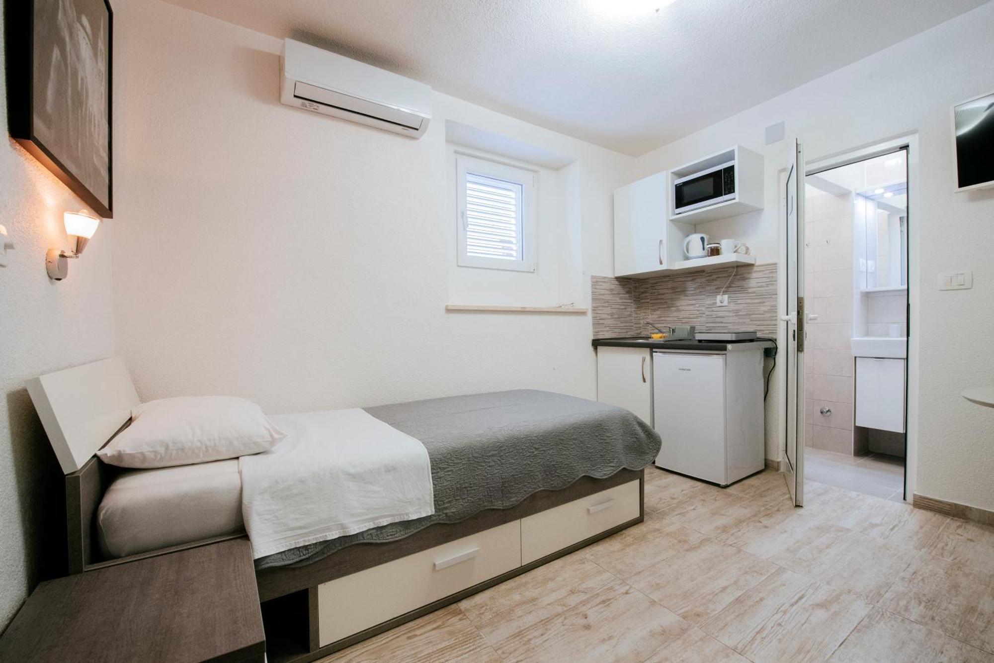 Ema House Apartment Zadar